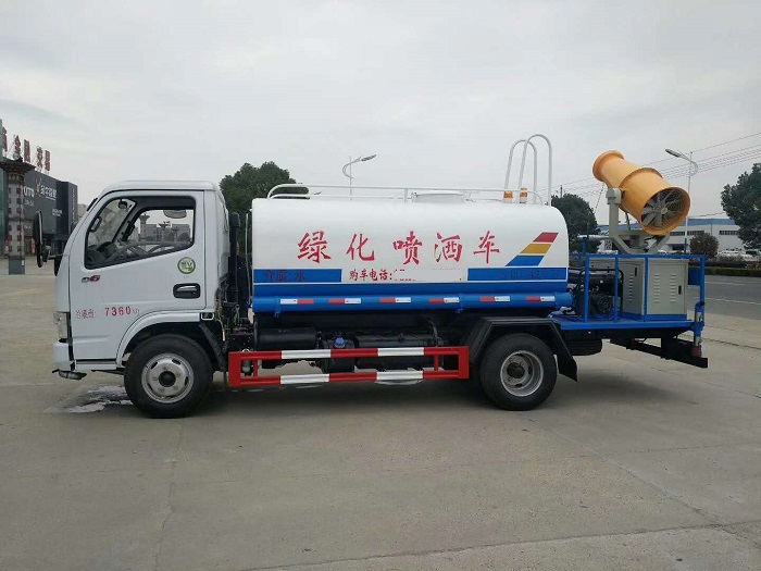 東風(fēng)小多利卡噴霧抑塵綠化噴灑車(chē)圖片