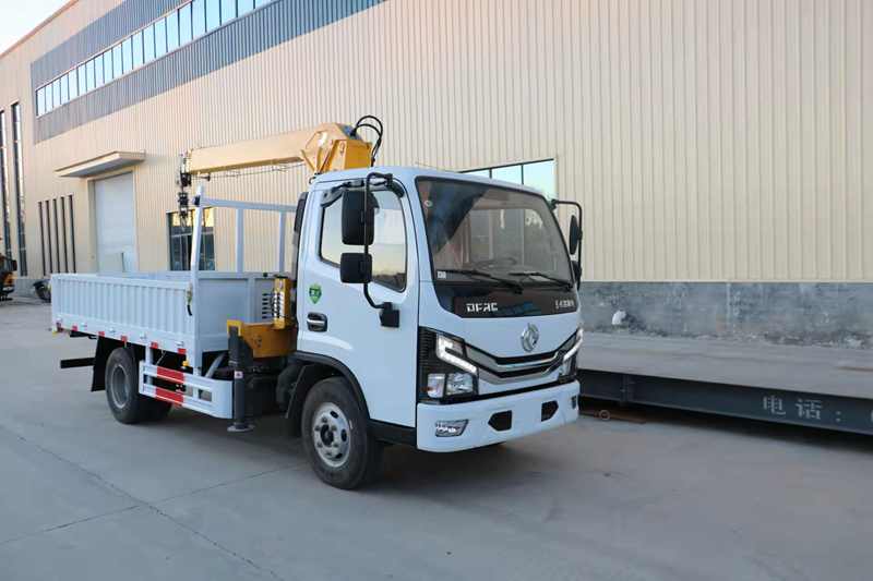 東風(fēng)D6隨車吊（藍牌）